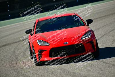 media/Nov-02-2025-Speed Ventures (Sun) [[c948a89870]]/Black/Session 2/